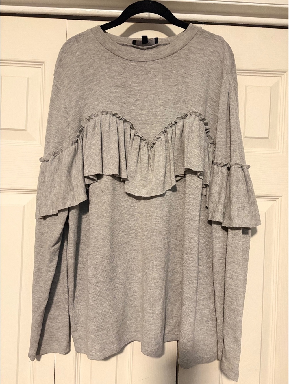 Eloquii Gray Ruffle Sweatshirt Plus Size 20 Knit Pullover Romantic Coquette Top